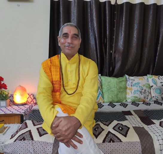 astrologer at sadhana jyotish kendra